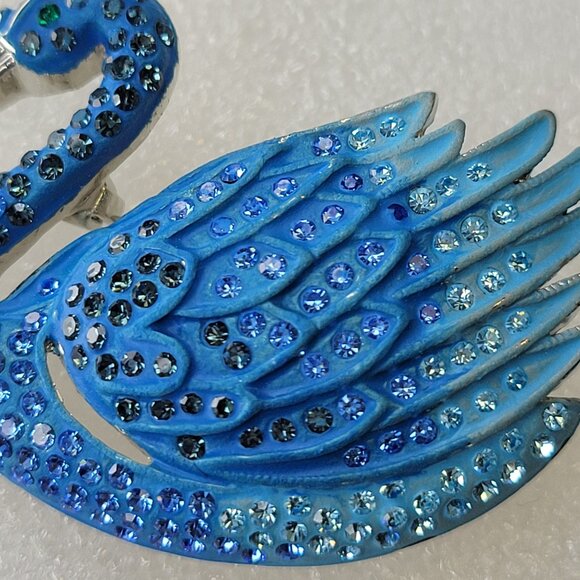Blue Swan Brooch Pin - Picture 8 of 10